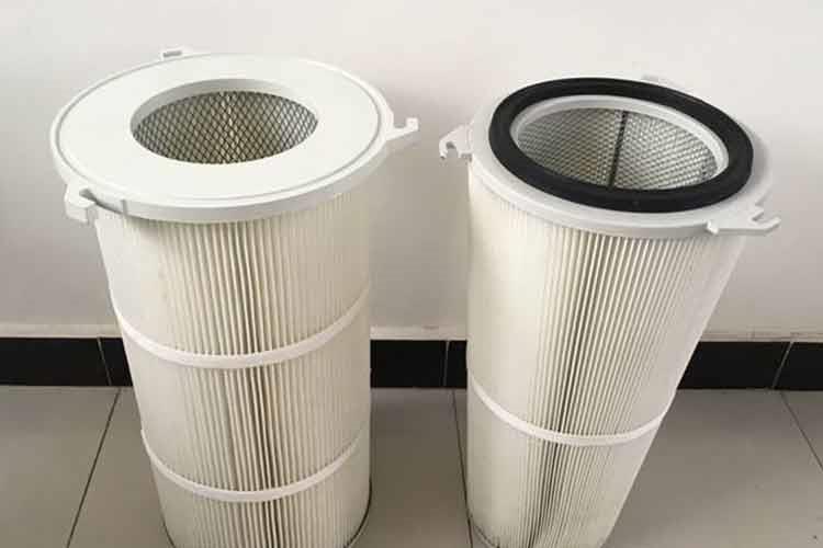 焊烟中欧中国要经常的清扫，要求油水分离，气包要及时放水，经常检查袋除尘器内部风路开闭、控制清扫用风等