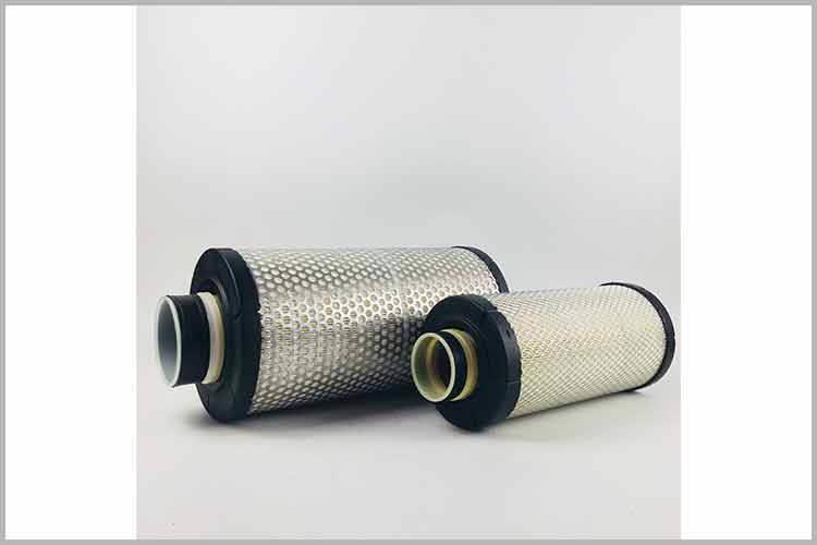 当您发现车无力、发动机声音反闷、费油时，应及时更换轿车中欧(中国)