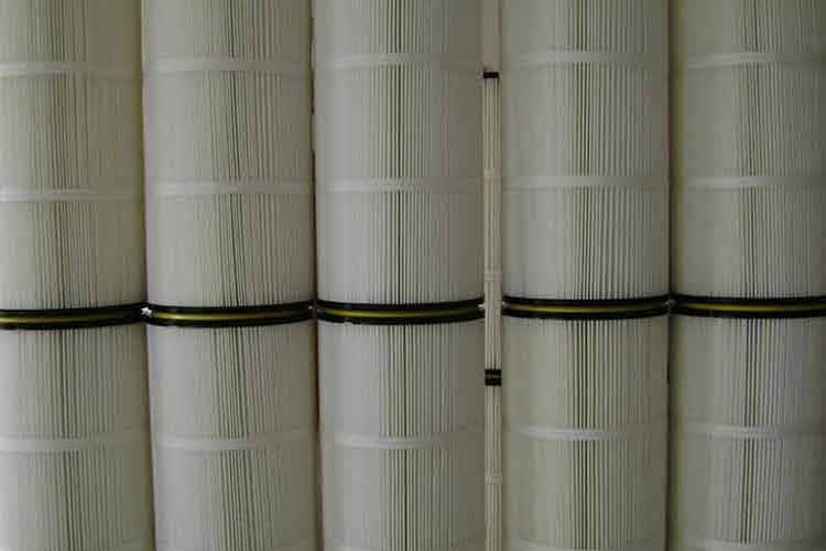 对于抛丸机中欧中国，我们在实际使用的过程当中，为了能够在很大程度上延长它的使用寿命