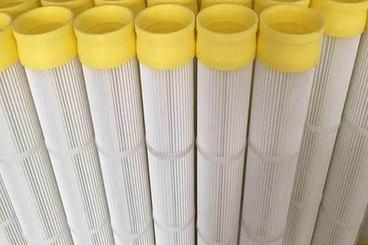 中欧中国由经过成型加工处理的滤材、支撑骨架、上下端盖、橡